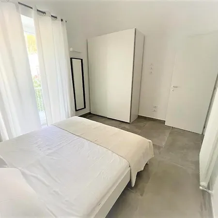 Marisal Apartment *